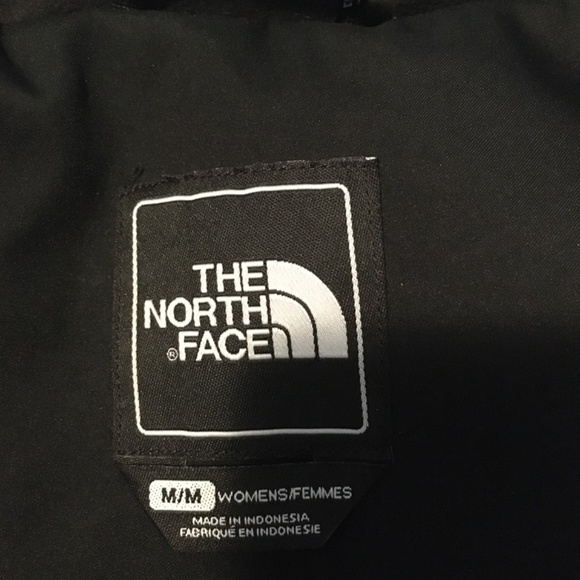 North Face Insulated Waterproof Jacket, NWOT (M) - Picture 7 of 8